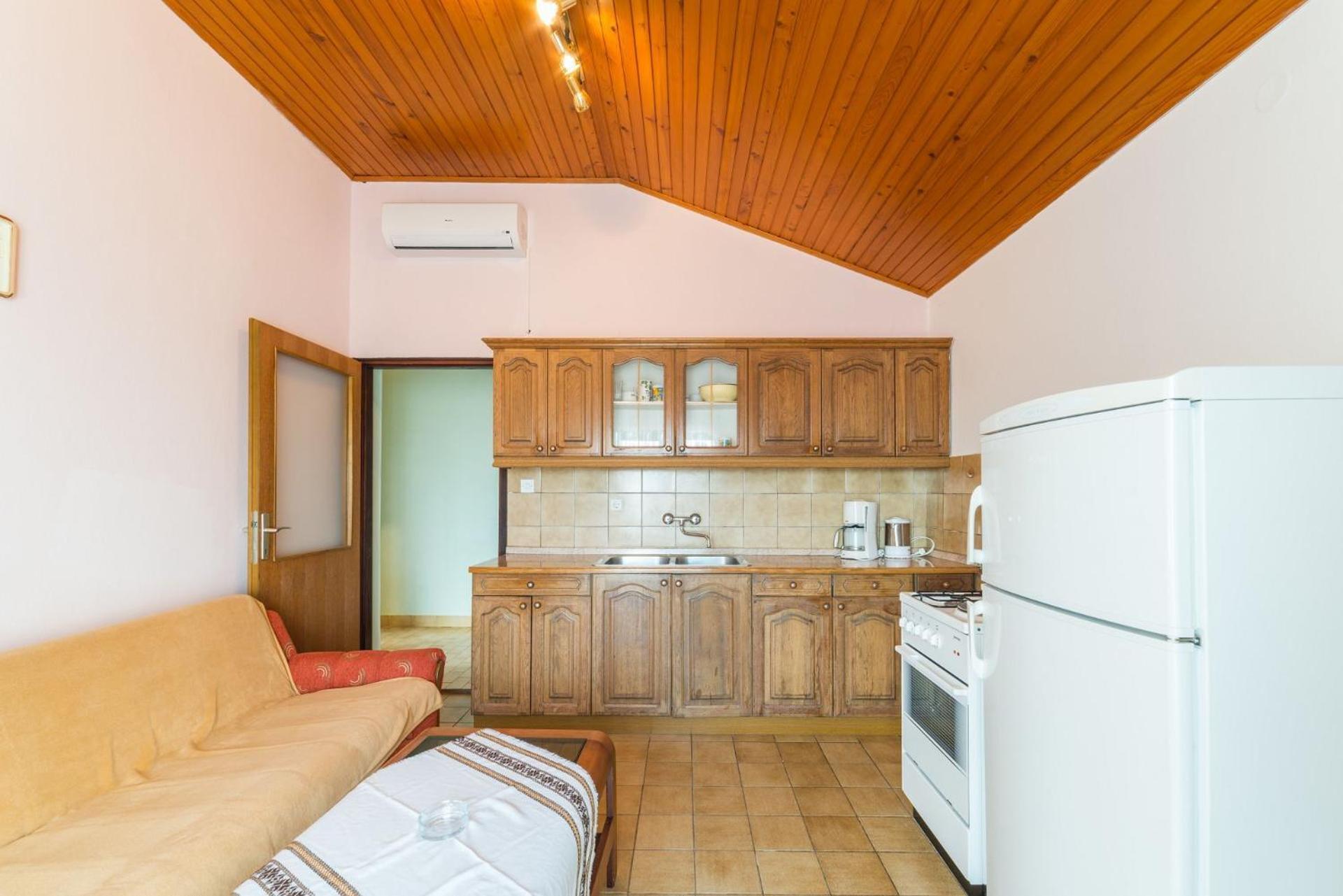 Apartments Ivica - With Parking Нін Екстер'єр фото