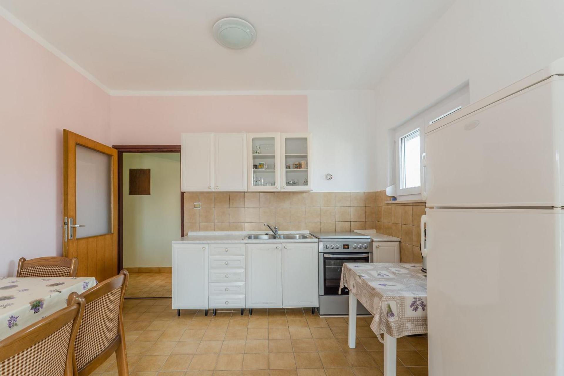 Apartments Ivica - With Parking Нін Екстер'єр фото