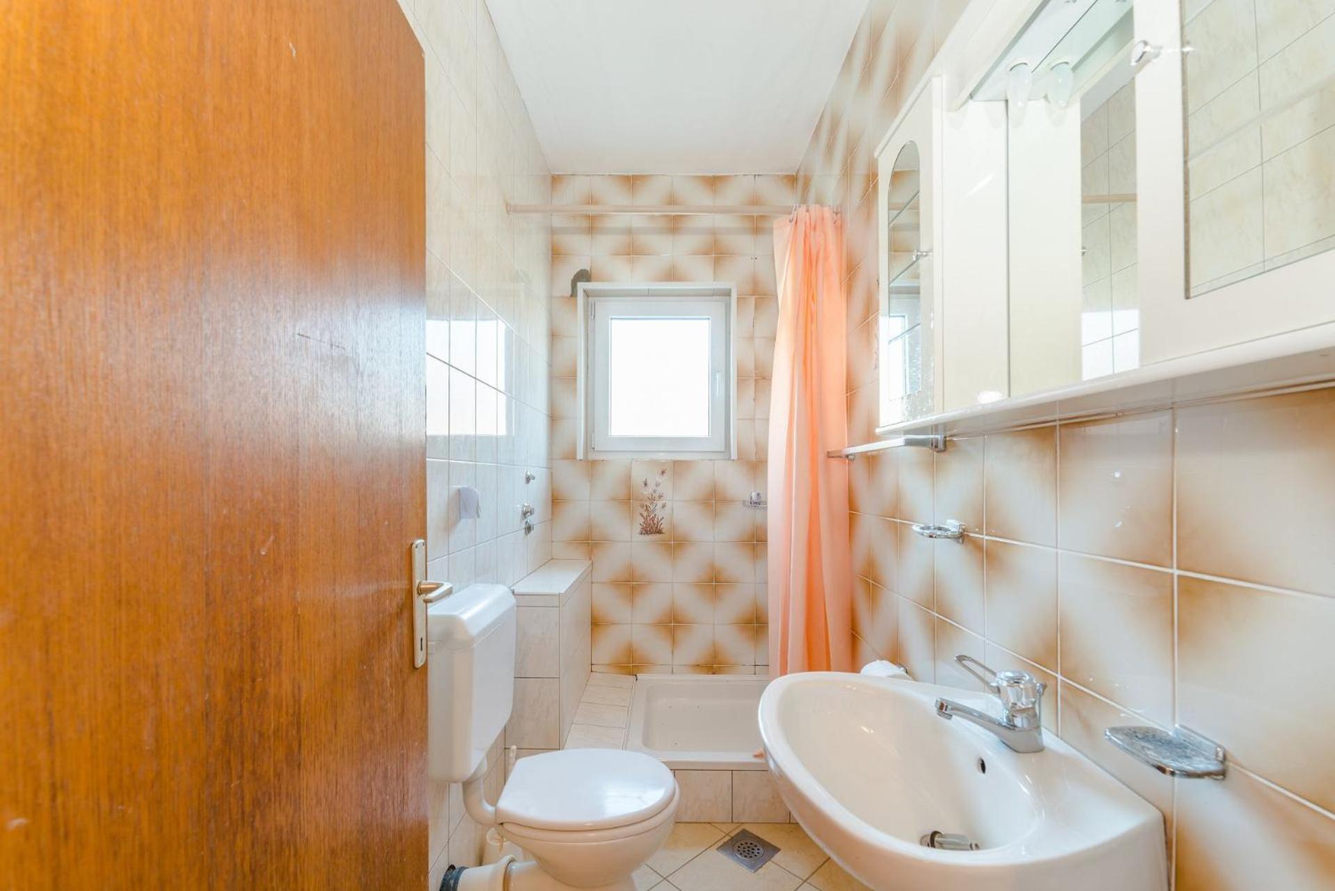 Apartments Ivica - With Parking Нін Екстер'єр фото