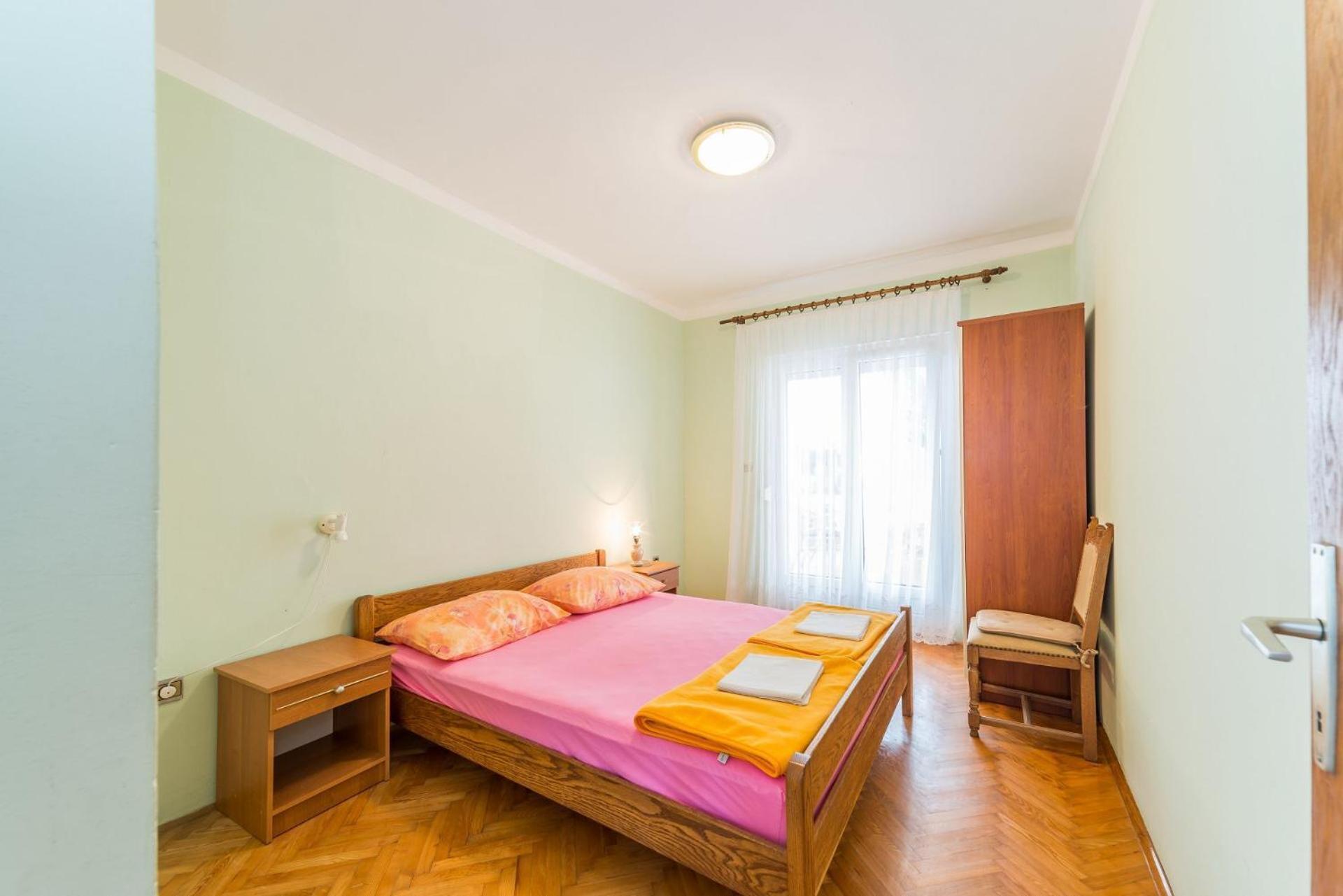 Apartments Ivica - With Parking Нін Екстер'єр фото