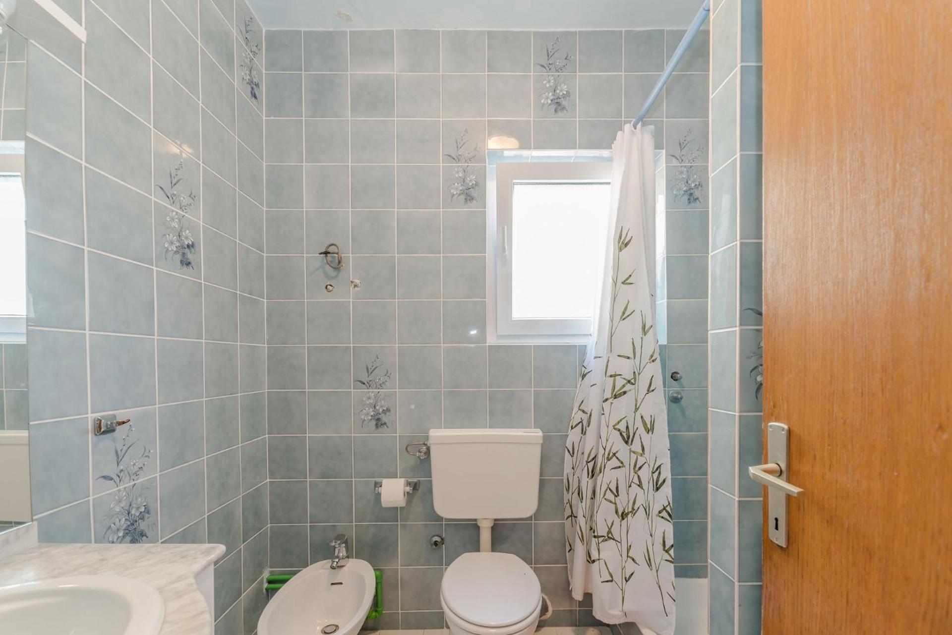 Apartments Ivica - With Parking Нін Екстер'єр фото