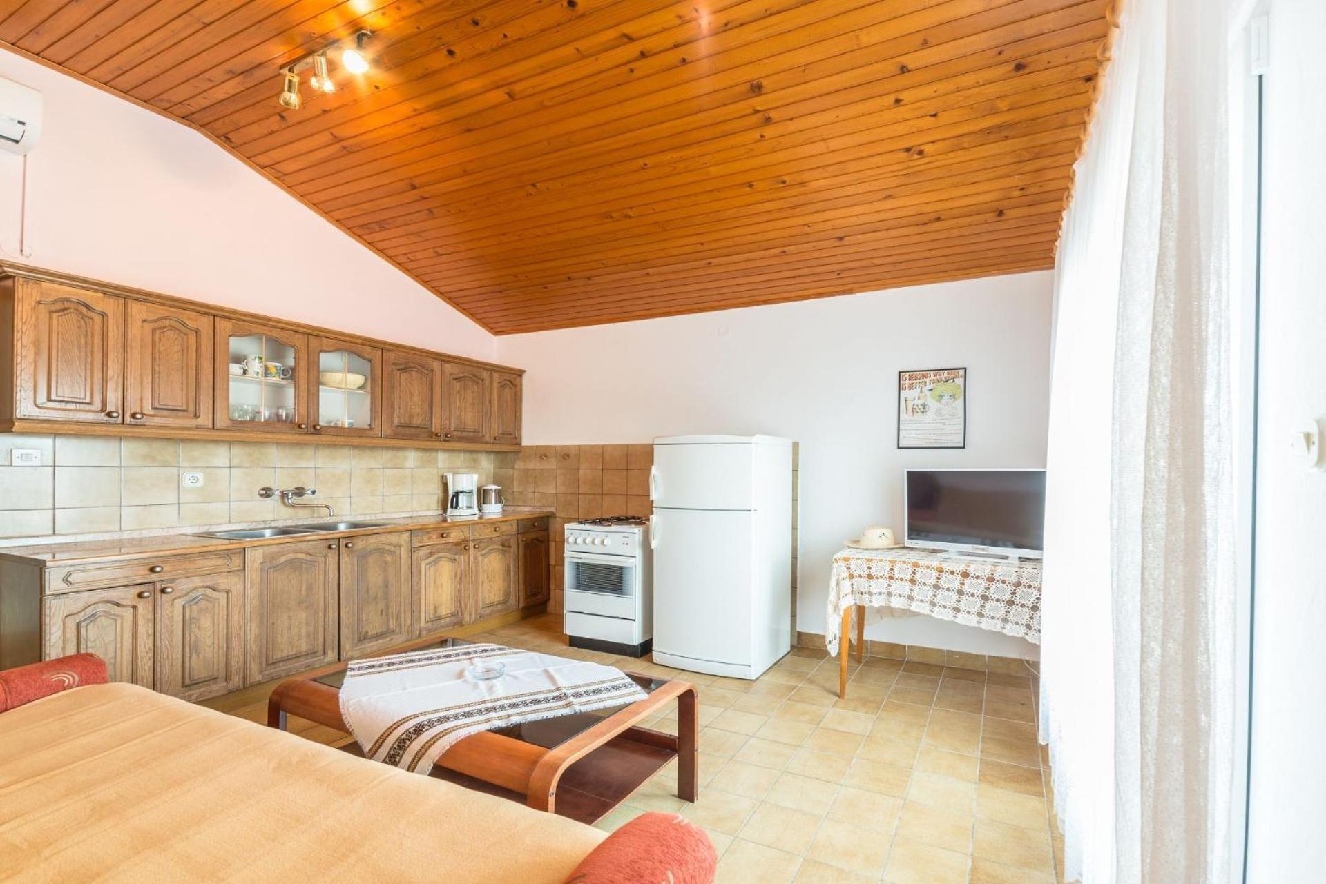 Apartments Ivica - With Parking Нін Екстер'єр фото